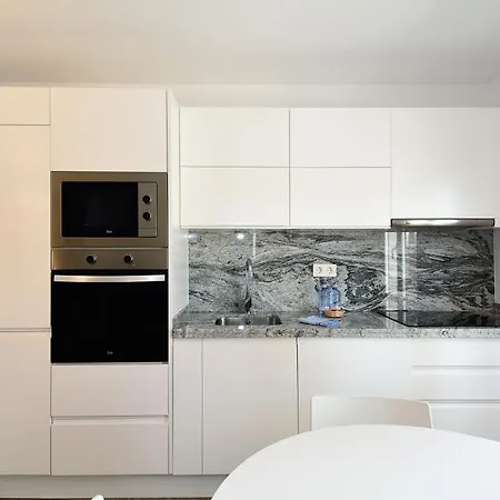 Charming Loft In With Pool Area Διαμέρισμα