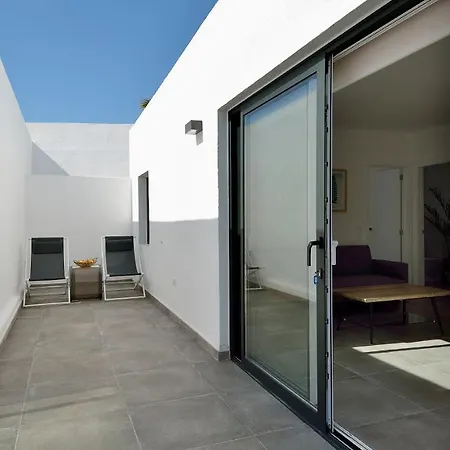 Charming Loft In With Pool Area *