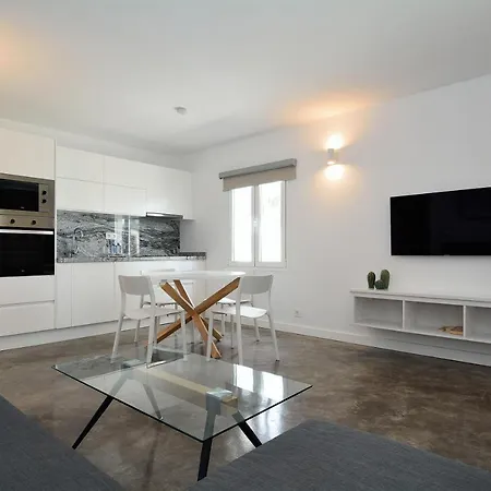 Charming Loft In With Pool Area Appartement